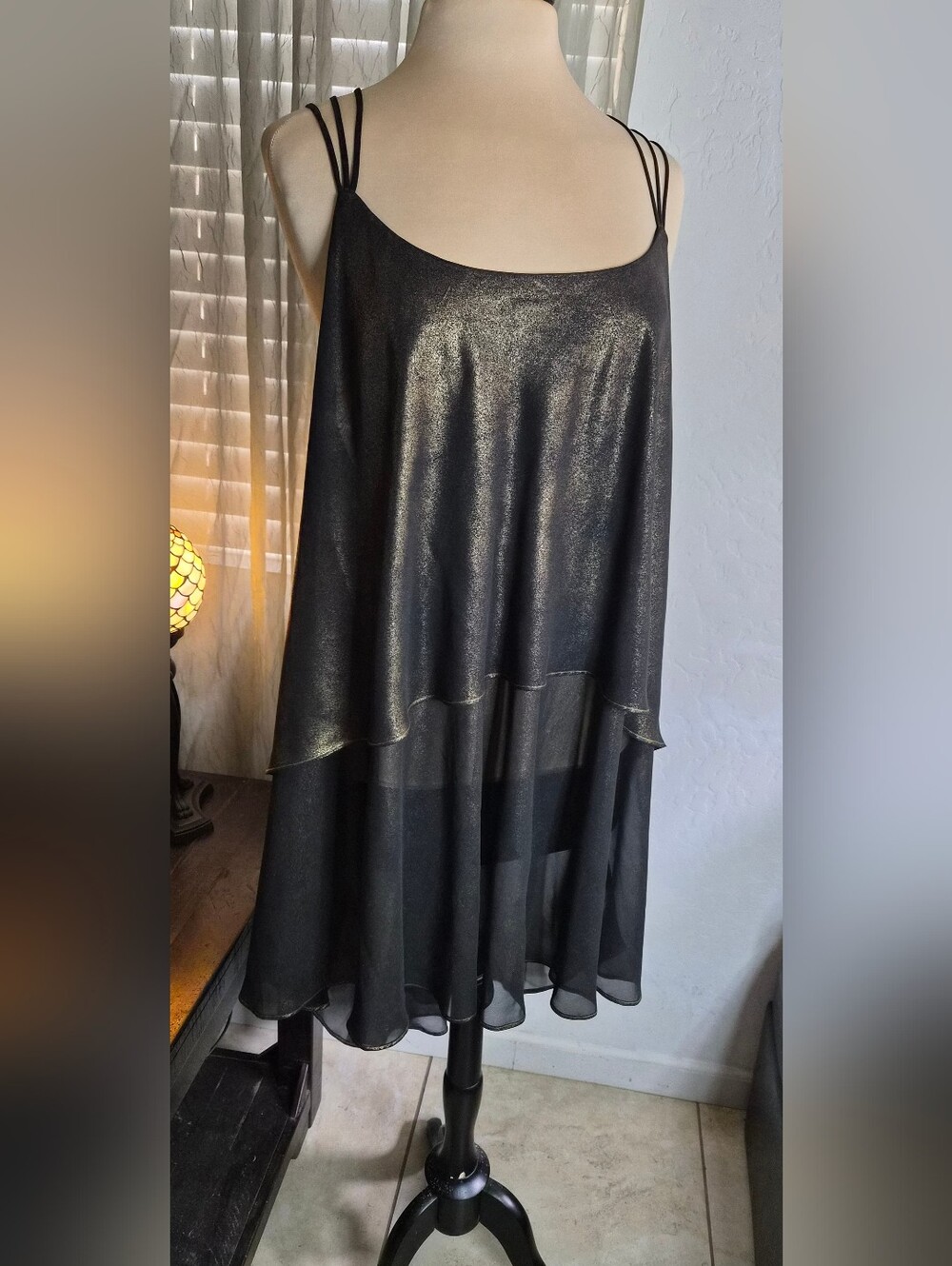 6th & Lane Bryant Black Gold Shimmer Tiered Hi-Low Top Blouse Plus Size 28 #0440
